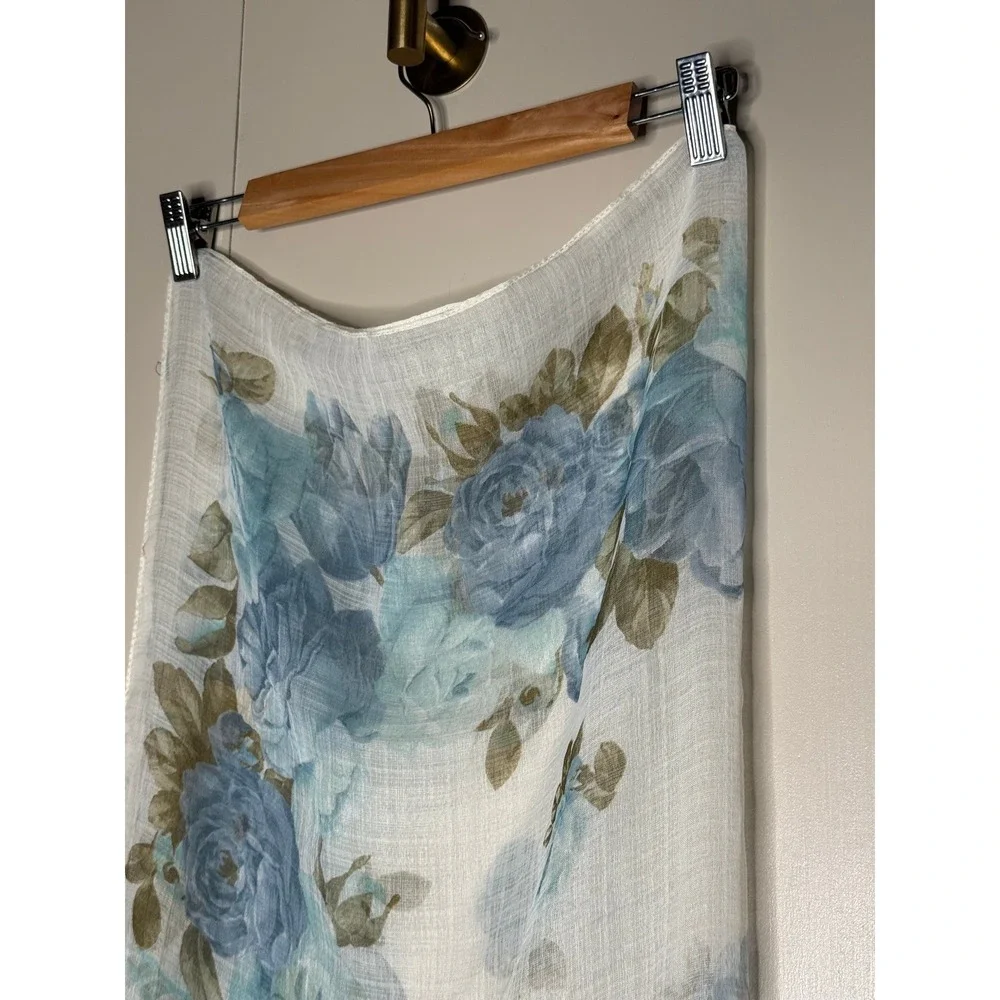 Blue Floral Rose Print Sheer Lightweight Rectangular Scarf Shawl Wrap 32x68‎
